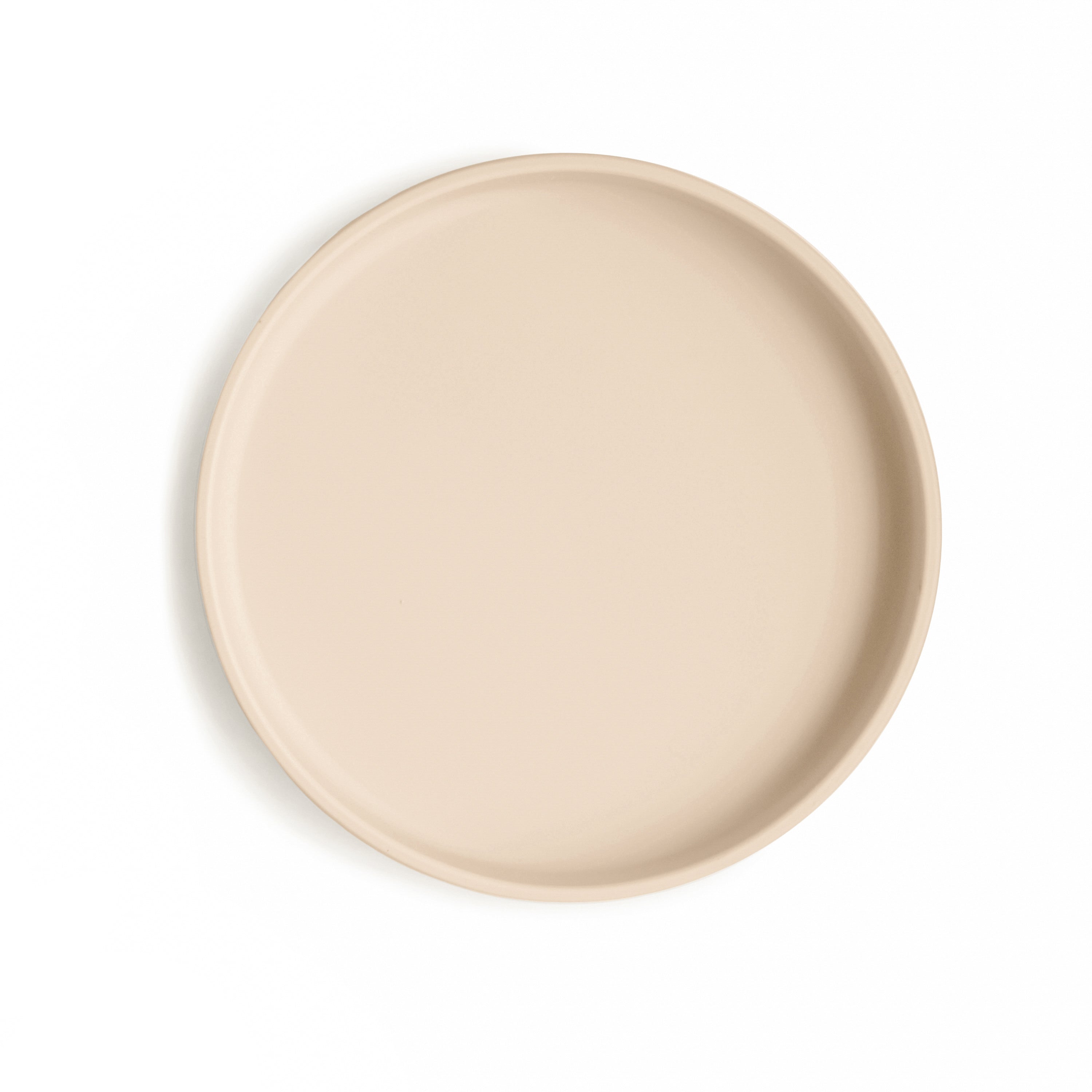 Mushie classic silicone suction plate in shifting sand neutral beige